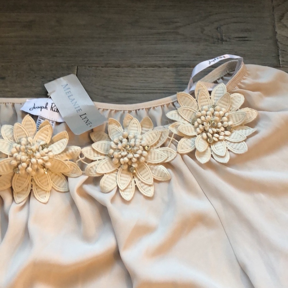 Joseph Ribkoff Champagne off the shoulder blouse - Picture 9 of 11